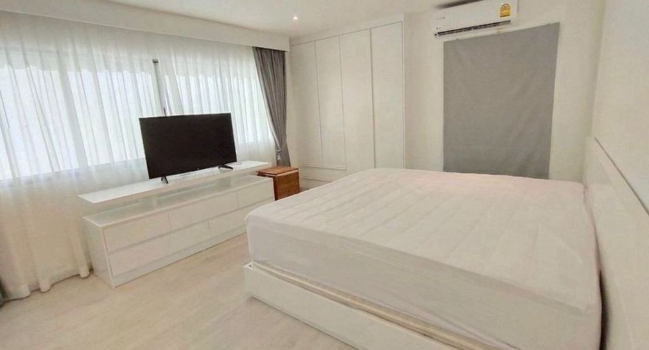 Wohnung zur Miete mit 2 Zimmer in Bang Rak, Bangkok