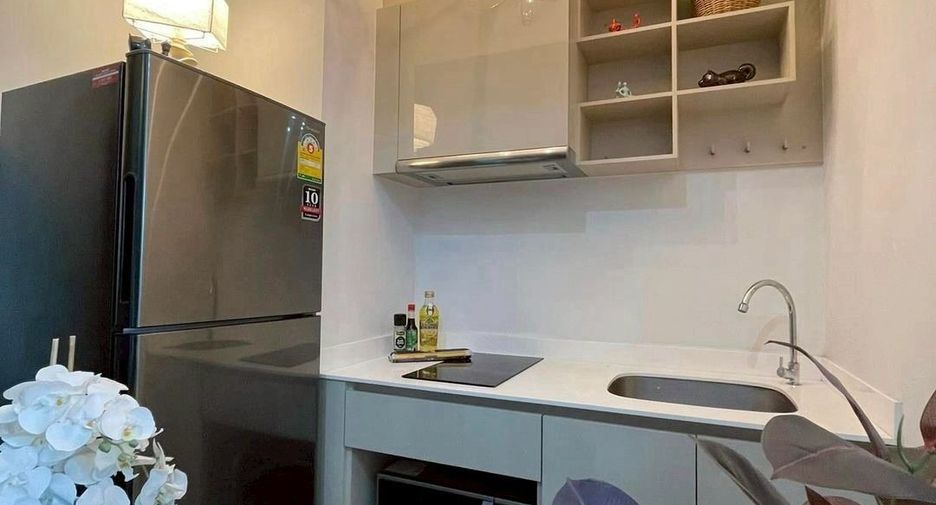 For sale 1 bed condo in Watthana, Bangkok