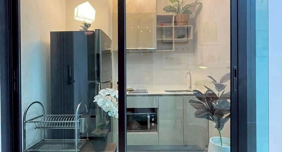 For sale 1 bed condo in Watthana, Bangkok