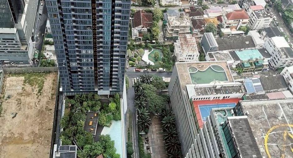 For rent 1 bed condo in Huai Khwang, Bangkok