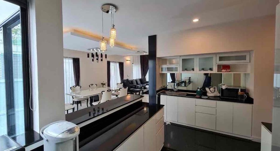 ให้เช่า 5 ห้องนอน บ้านเดี่ยว ใน ประเวศ, กรุงเทพฯ