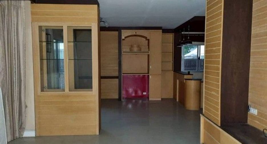 For sale 1 bed house in Mueang Samut Sakhon, Samut Sakhon