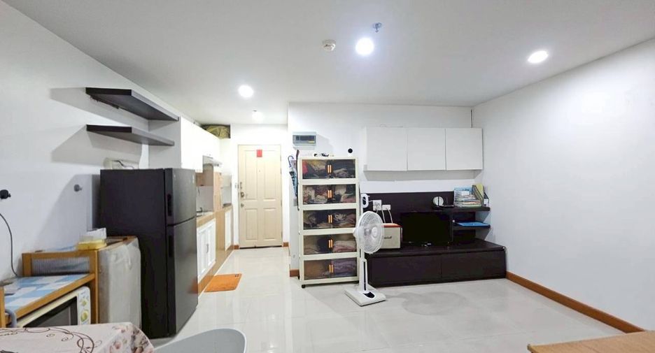 出租 1 卧室 公寓 在 Phasi Charoen, 曼谷