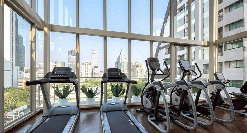 For rent 1 bed condo in Khlong Toei, Bangkok