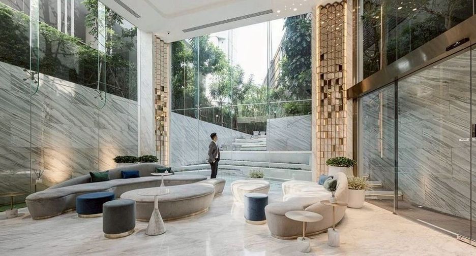 For rent 1 bed condo in Khlong Toei, Bangkok