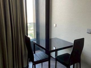Condo en alquiler de 1 habitaciones en Khlong Toei, Bangkok