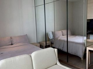 Condo en alquiler de 1 habitaciones en Khlong Toei, Bangkok