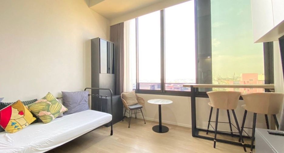 For rent 1 bed condo in Phra Khanong, Bangkok