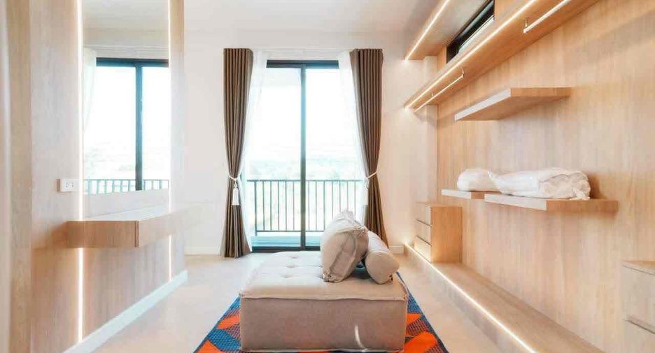 For rent 4 bedrooms villa in Sattahip, Chonburi
