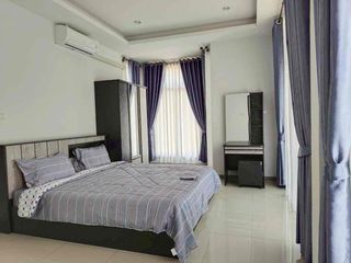 Villa zur Miete mit 4 Zimmer in Bang Lamung, Chonburi