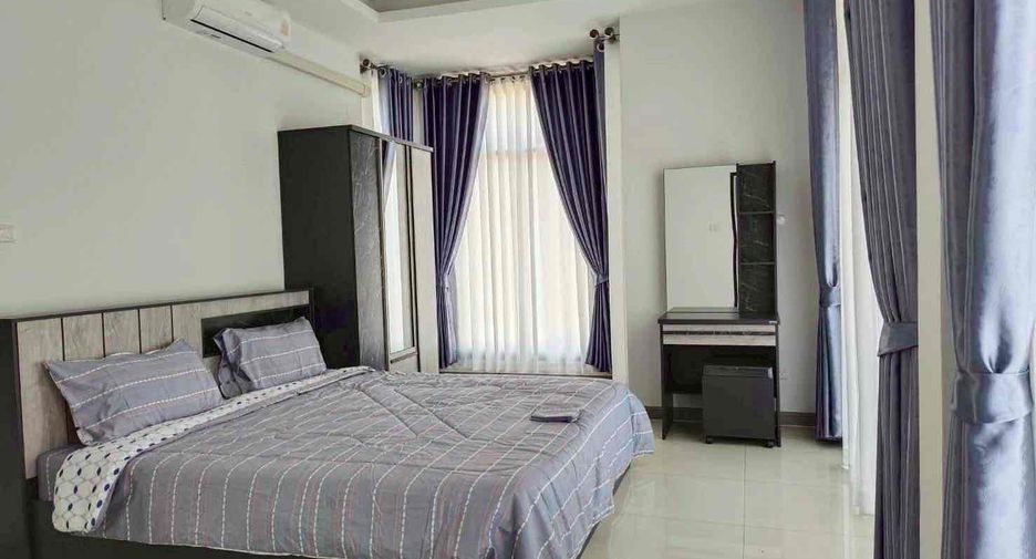 For rent 4 bedrooms villa in Huay Yai, Pattaya
