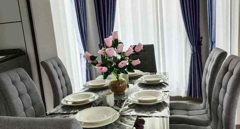 For rent 4 bedrooms villa in Huay Yai, Pattaya