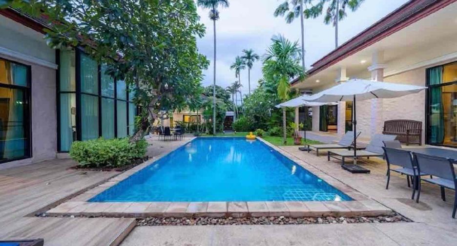 For rent 5 bedrooms villa in East Pattaya, Pattaya