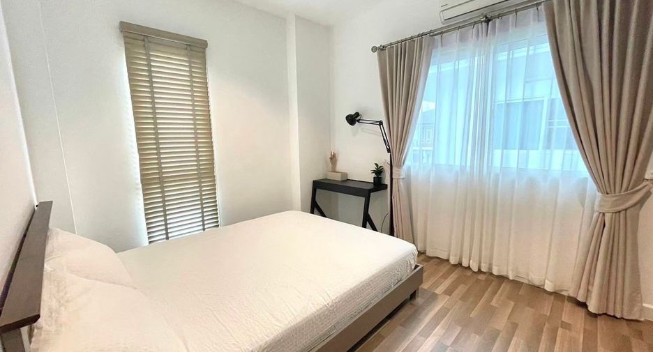 For rent 4 bedrooms house in Doi Saket, Chiang Mai