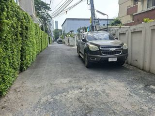 Продажа Участок в Щаттхана, Бангкок