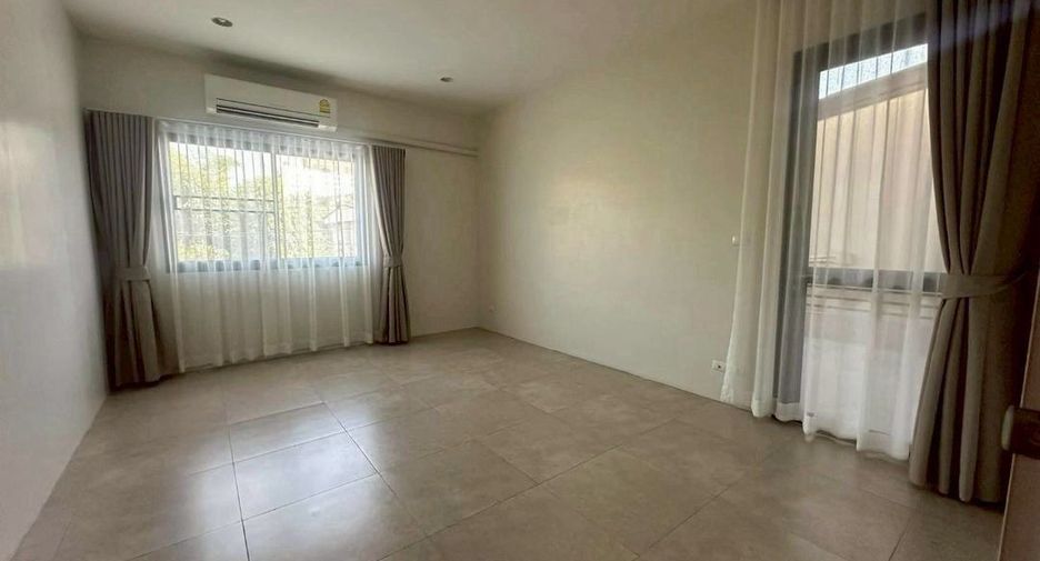For rent 3 ベッドルーム house in Watthana, Bangkok