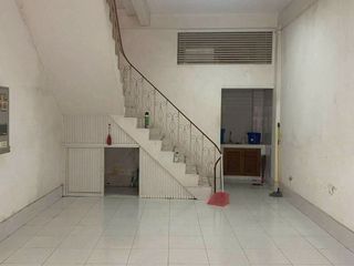 For rent retail Space in Khlong Toei, Bangkok