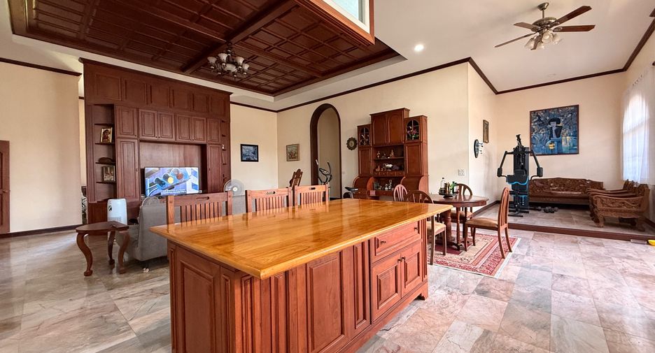 Haus zur Miete und zum Kauf mit 5 Zimmer in Hang Dong, Chiang Mai