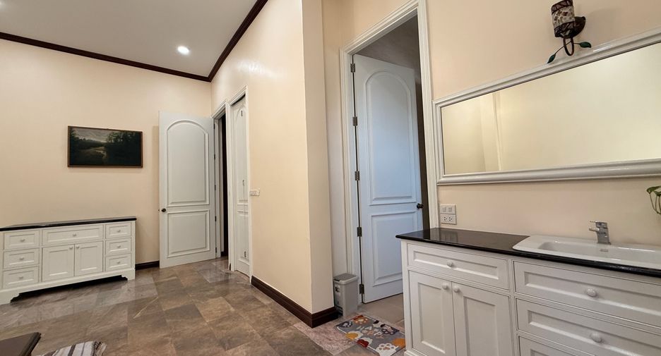 Haus zur Miete und zum Kauf mit 5 Zimmer in Hang Dong, Chiang Mai