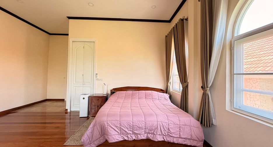 Haus zur Miete und zum Kauf mit 5 Zimmer in Hang Dong, Chiang Mai