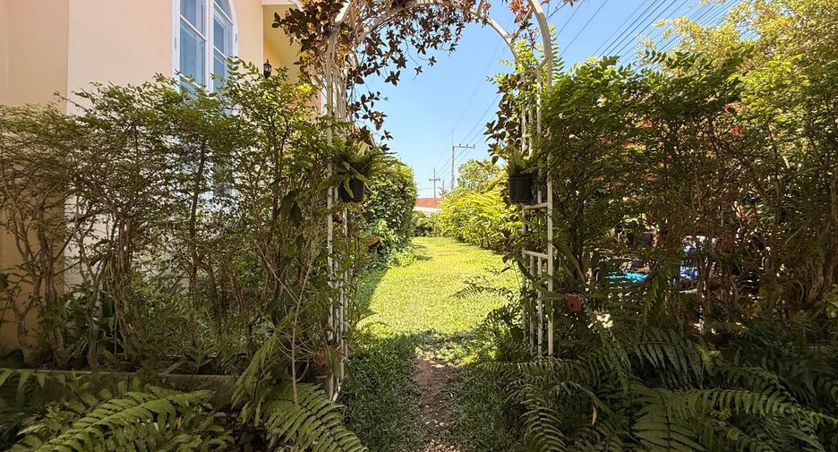 Haus zur Miete und zum Kauf mit 5 Zimmer in Hang Dong, Chiang Mai