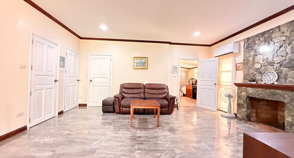 Haus zur Miete und zum Kauf mit 5 Zimmer in Hang Dong, Chiang Mai