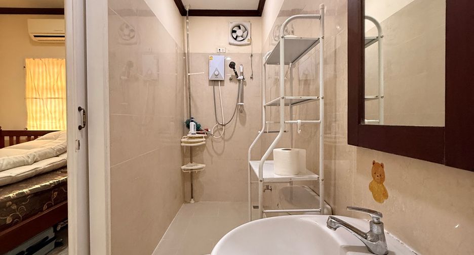 Haus zur Miete und zum Kauf mit 5 Zimmer in Hang Dong, Chiang Mai