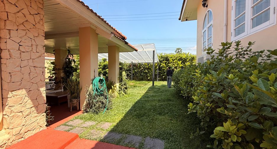 Haus zur Miete und zum Kauf mit 5 Zimmer in Hang Dong, Chiang Mai