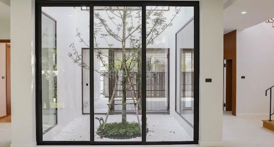 Casa en venta de 4 habitaciones en Prawet, Bangkok