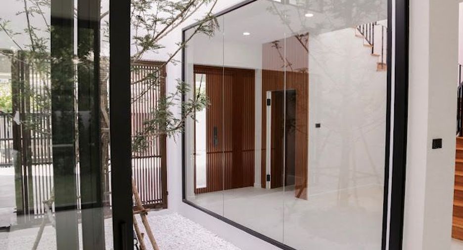 Casa en venta de 4 habitaciones en Prawet, Bangkok