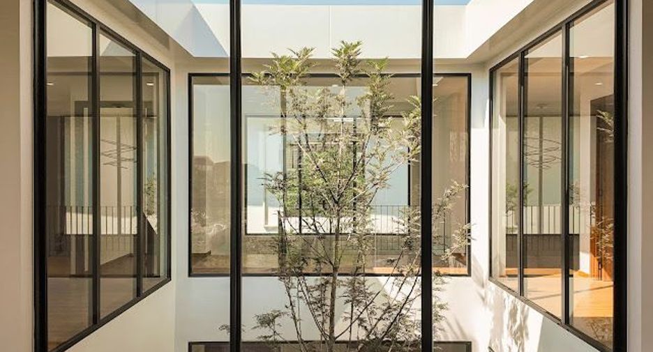 Casa en venta de 4 habitaciones en Prawet, Bangkok