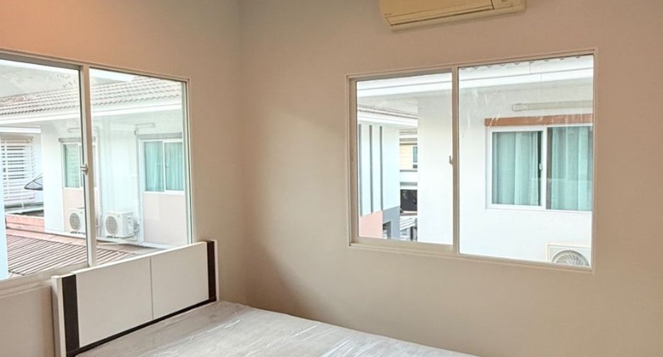 For sale 3 bedrooms house in Mueang Phuket, Phuket