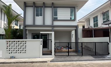 For sale 3 bedrooms house in Mueang Phuket, Phuket