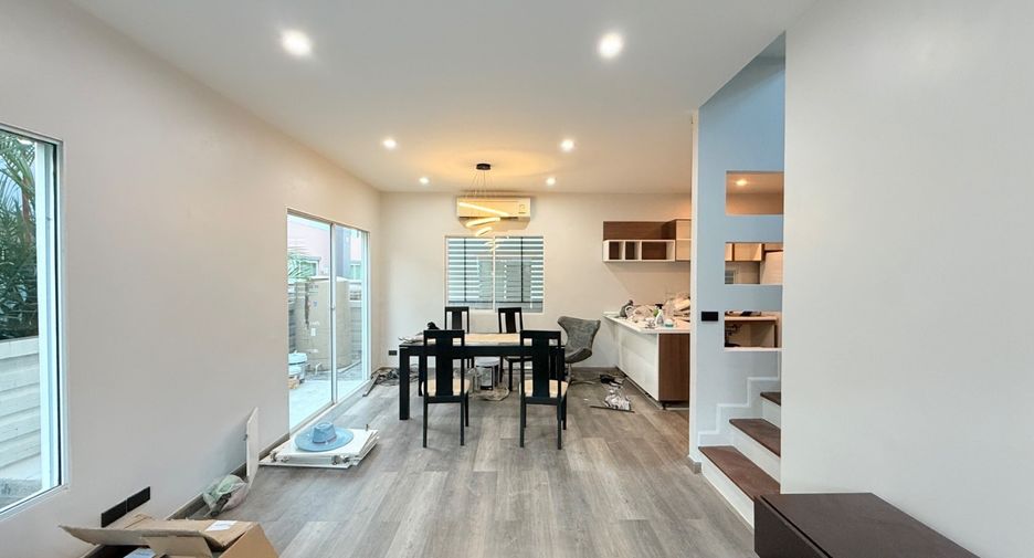 For sale 3 bedrooms house in Mueang Phuket, Phuket