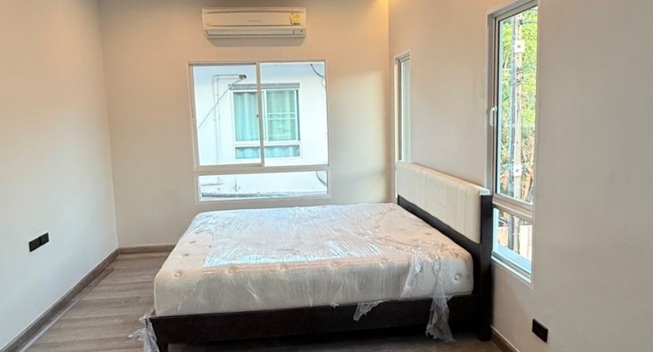 For sale 3 bedrooms house in Mueang Phuket, Phuket