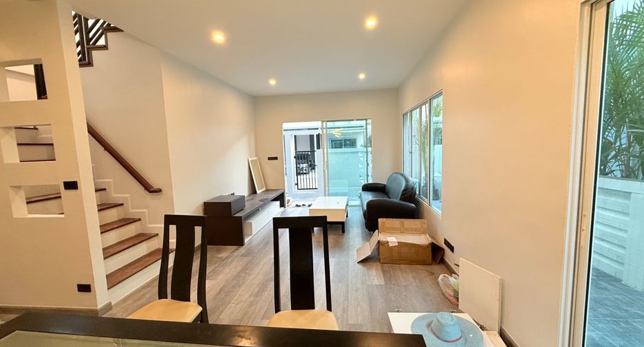 For sale 3 bedrooms house in Mueang Phuket, Phuket