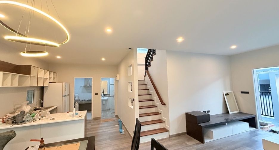 For sale 3 bedrooms house in Mueang Phuket, Phuket
