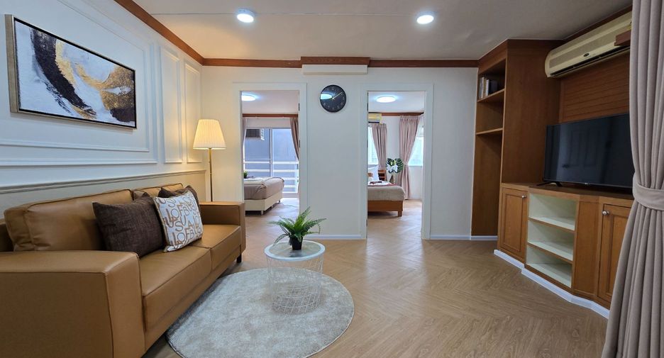 For sale 2 bedrooms condo in Chatuchak, Bangkok