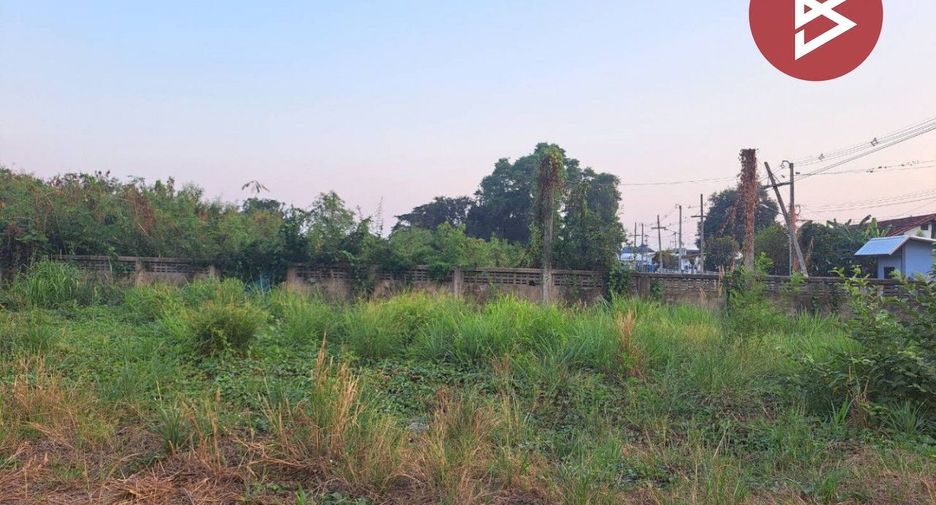 For sale land in Phayuha Khiri, Nakhon Sawan
