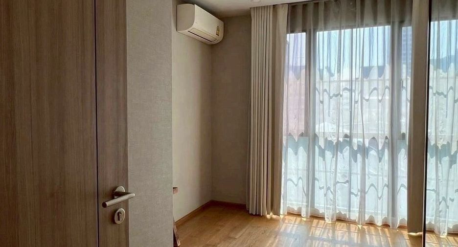 Condo en alquiler de 2 habitaciones en Pathum Wan, Bangkok