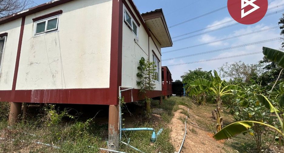 For sale 3 bedrooms house in Phanat Nikhom, Chonburi