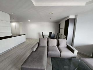 出租 2 卧室 公寓 在 Huai Khwang, 曼谷