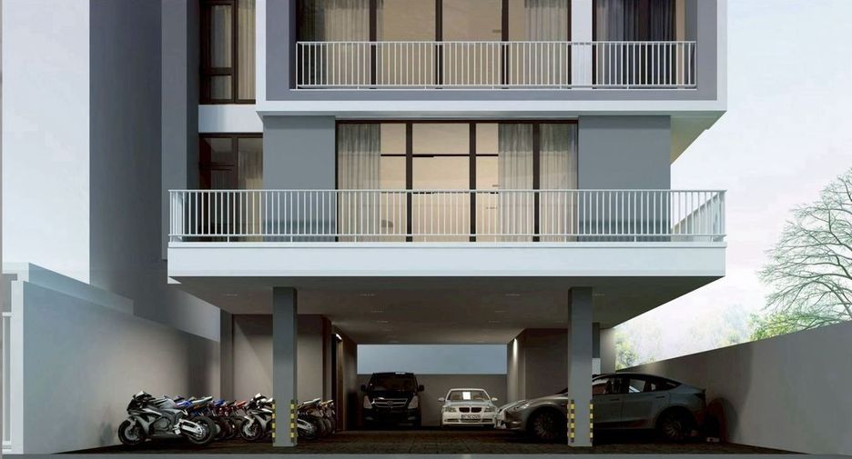 For rent retail Space in Huai Khwang, Bangkok