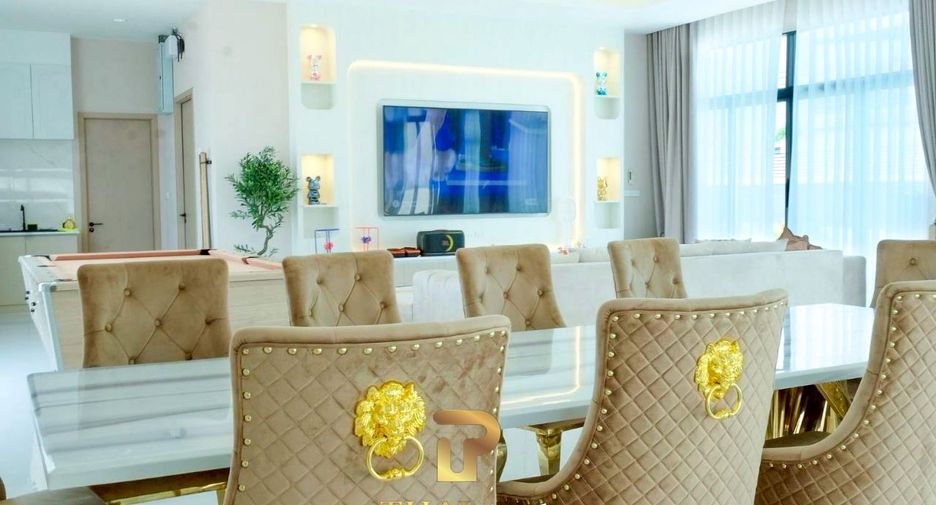 For sale 5 bedrooms villa in Sattahip, Chonburi