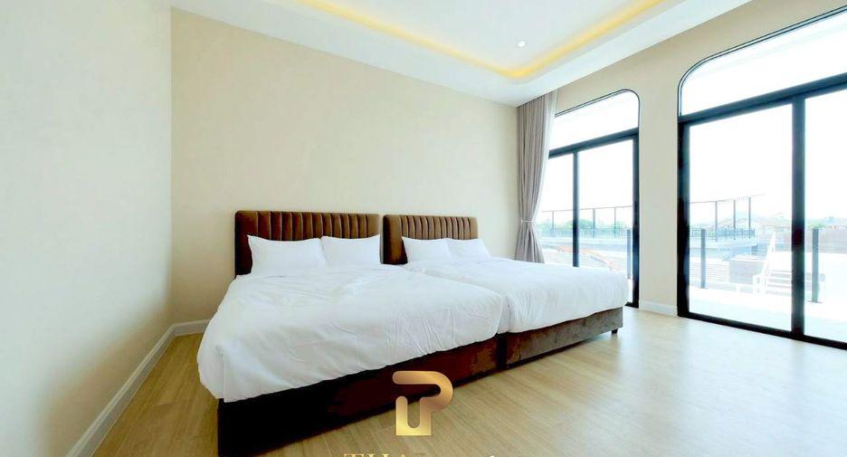 For sale 5 bedrooms villa in Sattahip, Chonburi