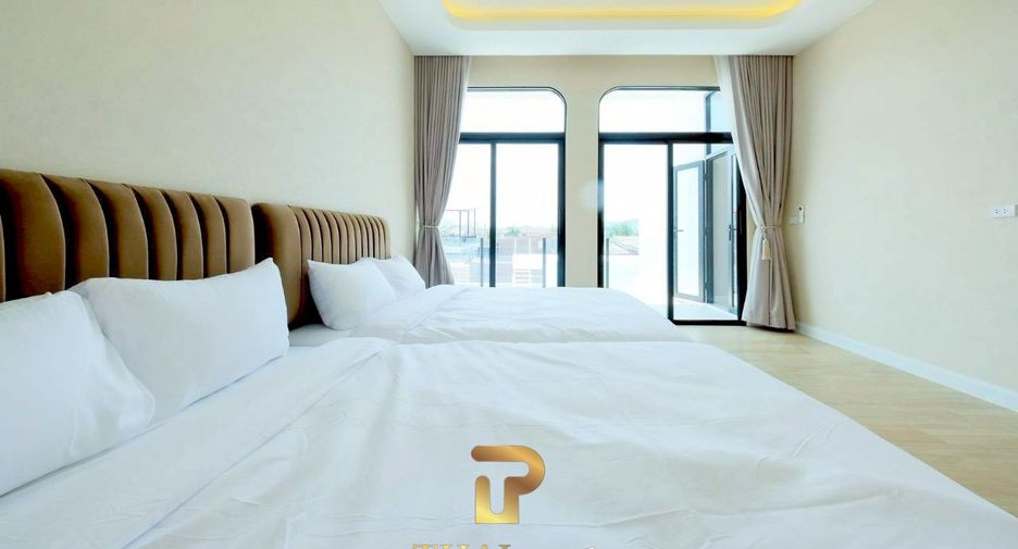 For sale 5 bedrooms villa in Sattahip, Chonburi