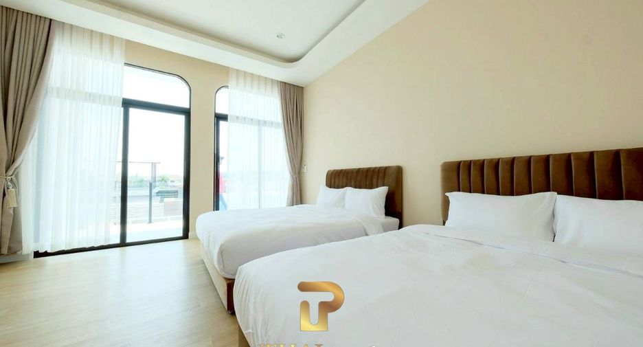 For sale 5 bedrooms villa in Sattahip, Chonburi