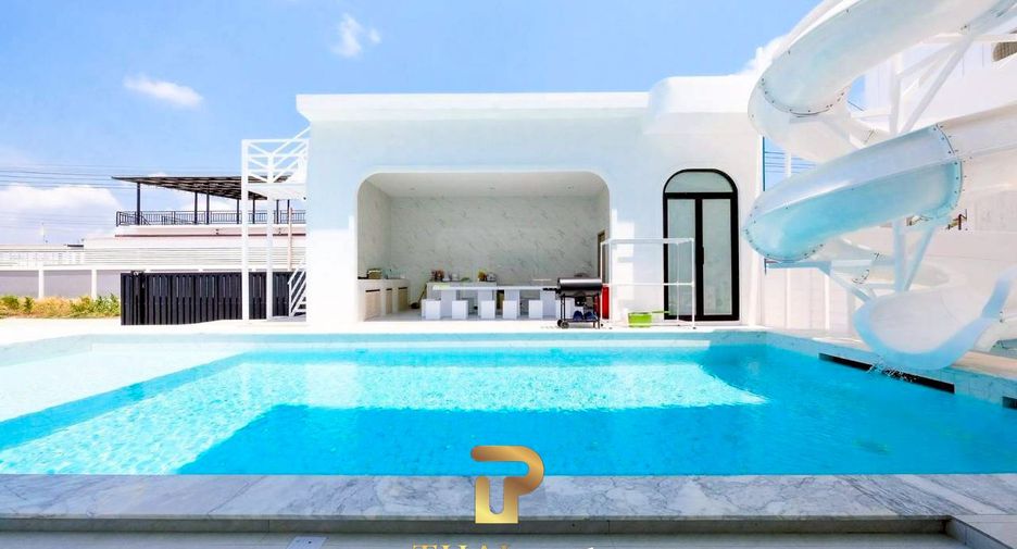 For sale 5 bedrooms villa in Sattahip, Chonburi