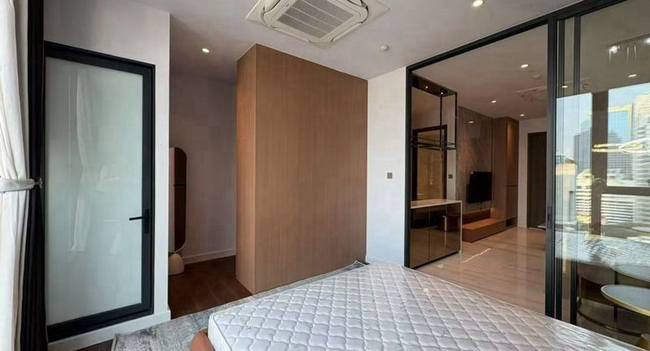 For rent 1 bed condo in Sathon, Bangkok