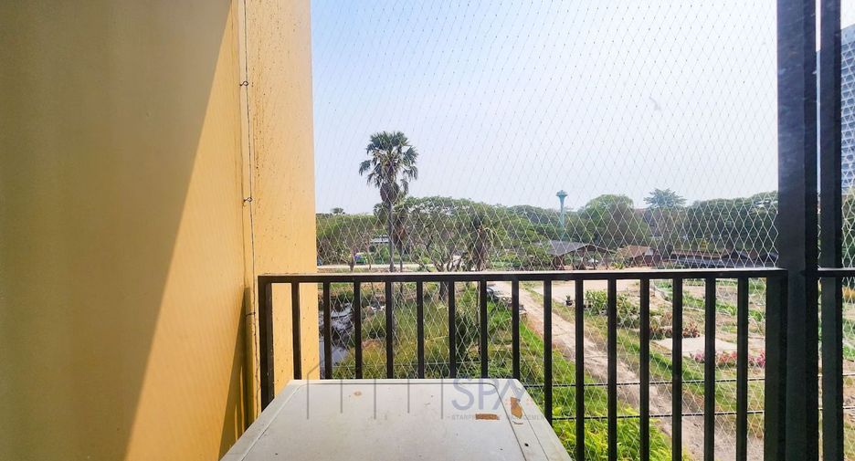 For sale 4 bedrooms condo in Cha Am, Phetchaburi